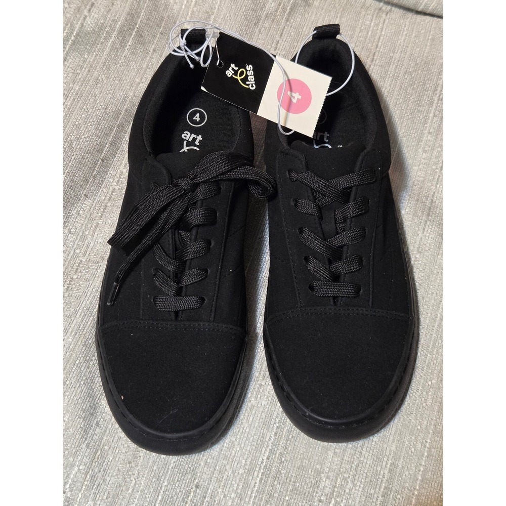 Art Class Garrett Black Faux Suede Lace Up Sneakers Kids Size 4 Uniform‎